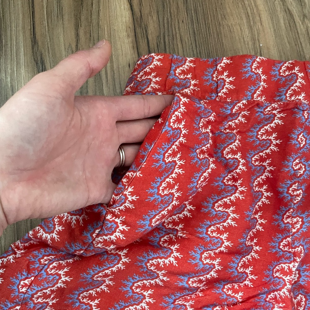 Tuckernuck Linen Red Pattern Set - Picture 10 of 15